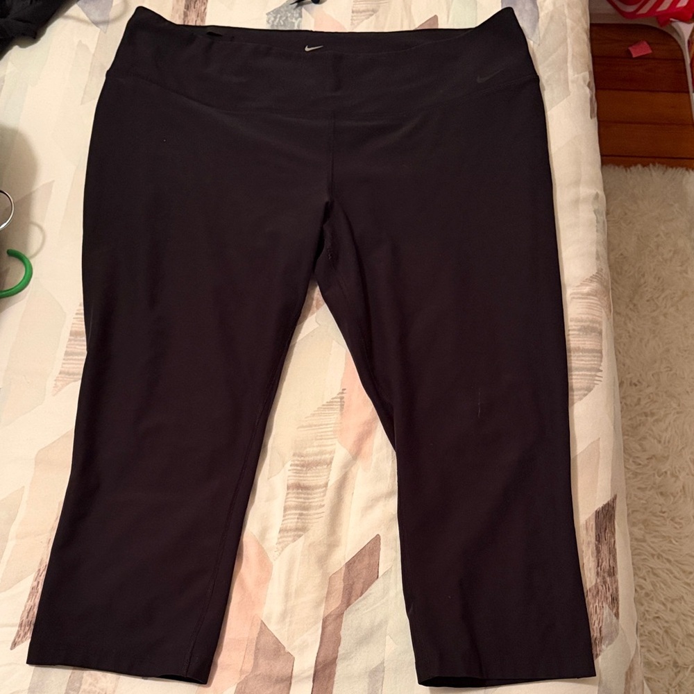 Nike Dark Leggings